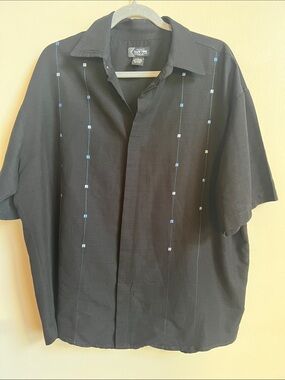 Kustom Short-Sleeve Button Shirt with Blue Accents blokecore quiet luxury